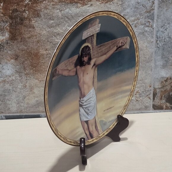 The Crucifixion Plate Robert T Barrett  Life of Christ Bradford Exchange 1994 - Picture 11 of 12
